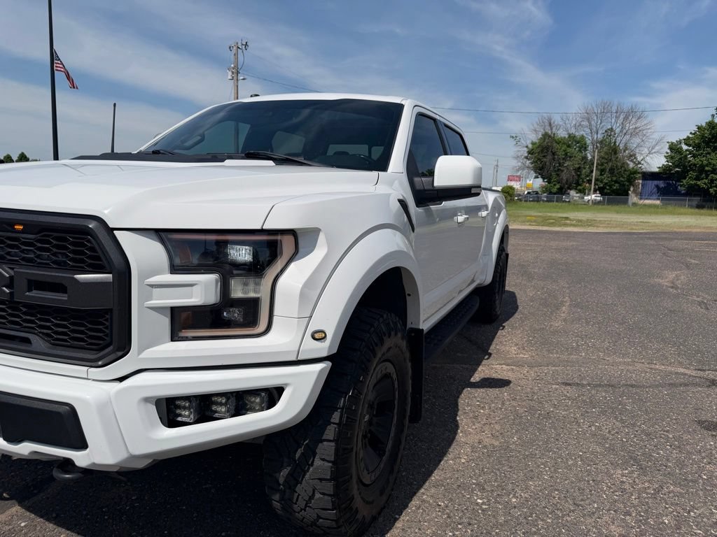 Used 2018 Ford F150 Raptor w/ Equipment Group 802A Luxury AWD/4WD image 17