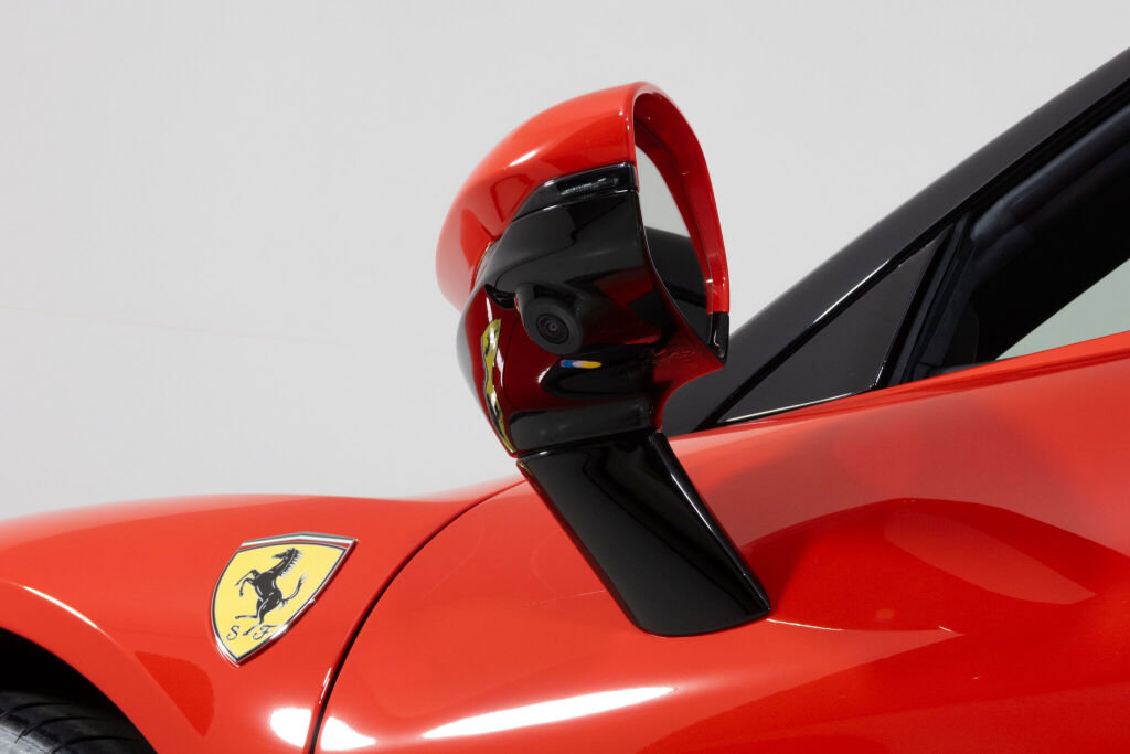 Used 2023 Ferrari SF90 Spider AWD/4WD image 13