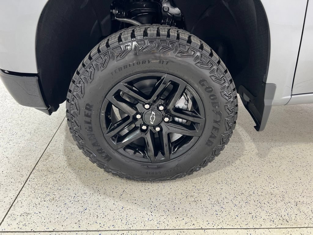 New 2026 Chevrolet Silverado 1500 Custom Trail Boss AWD/4WD image 29