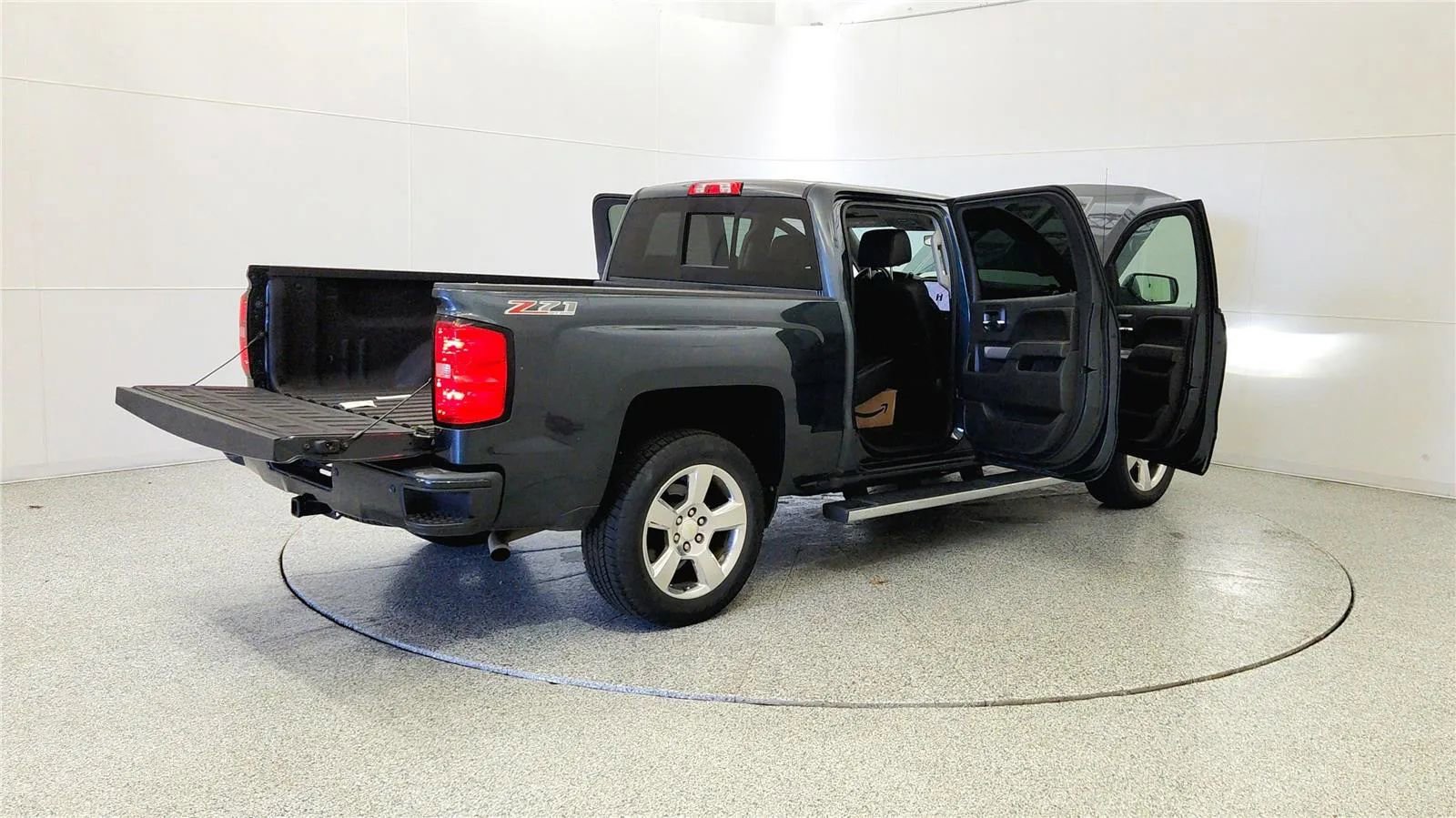 Used 2017 Chevrolet Silverado 1500 LT w/ All Star Edition image 12