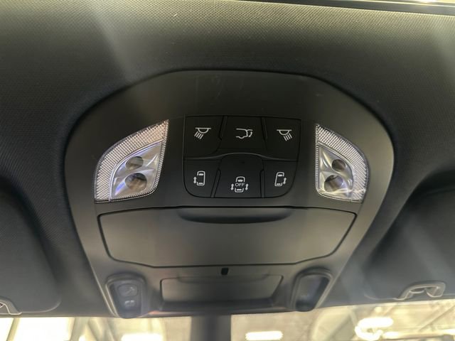 New 2027 Chrysler Pacifica Limited FWD image 38