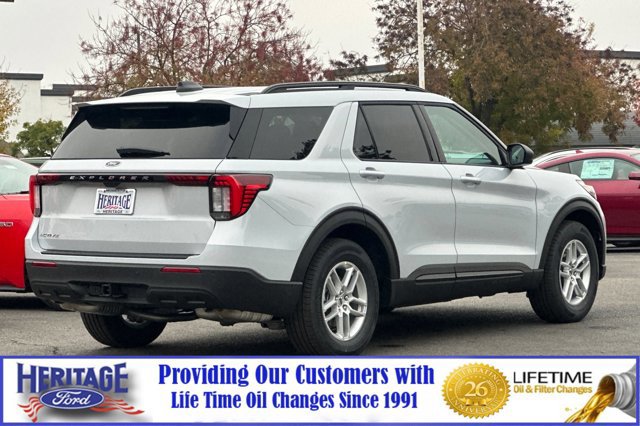 New 2026 Ford Explorer Active image 4