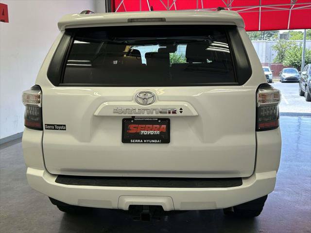 Certified 2024 Toyota 4Runner SR5 Premium w/ Moonroof Package AWD/4WD image 4