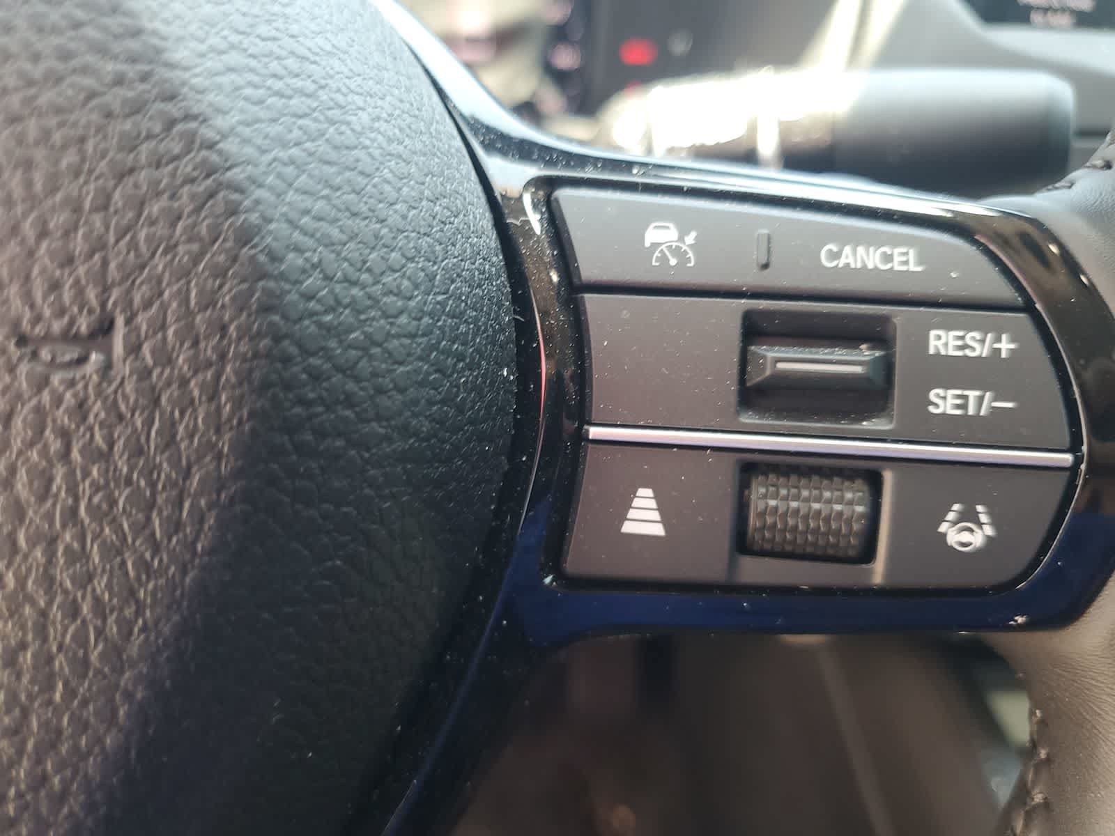 Used 2024 Honda Accord Touring image 18