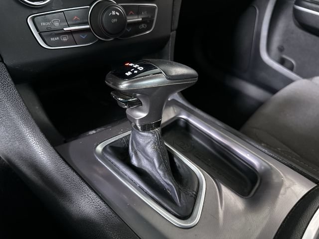 Used 2019 Dodge Charger SXT RWD image 16