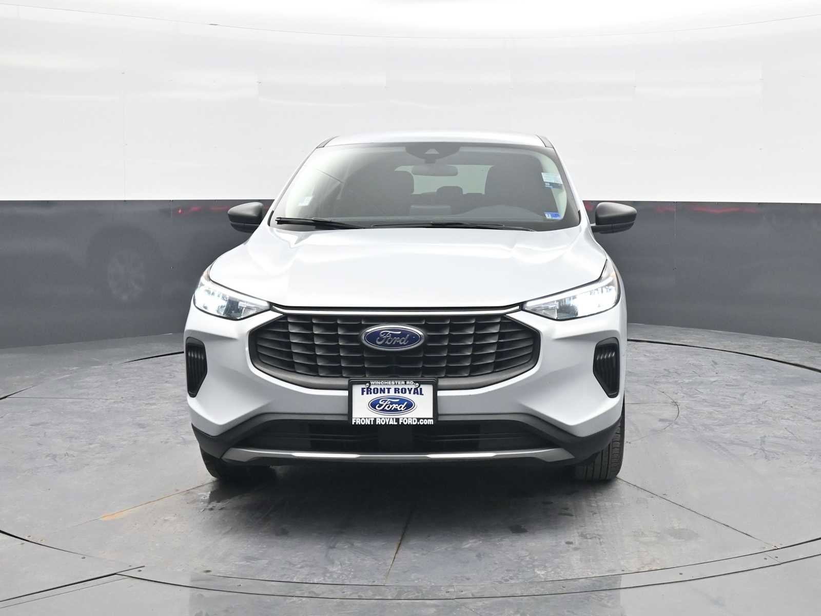 Used 2025 Ford Escape Active image 3