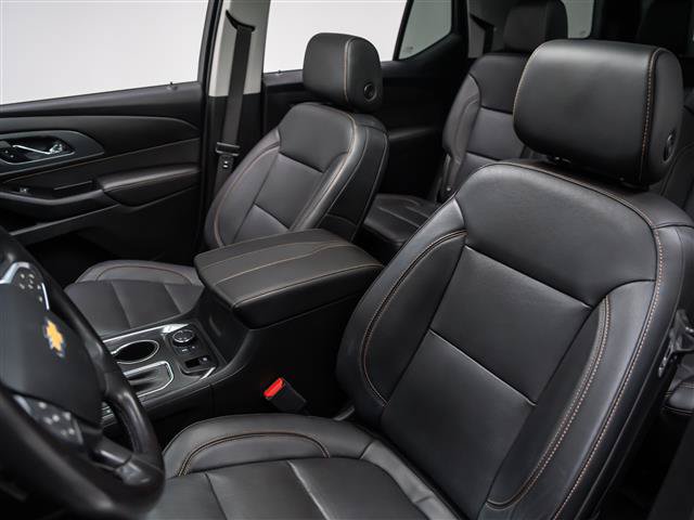 Used 2020 Chevrolet Traverse Premier w/ Redline Edition FWD image 18