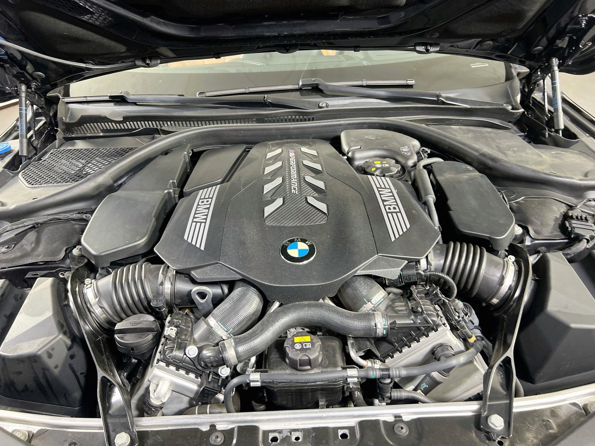 Used 2022 BMW M850i Gran Coupe xDrive w/ Driving Assistance Package AWD/4WD image 32