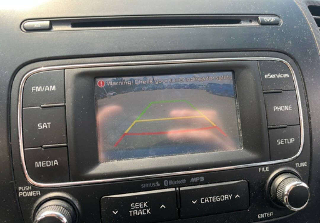 Used 2014 Kia Forte EX image 22