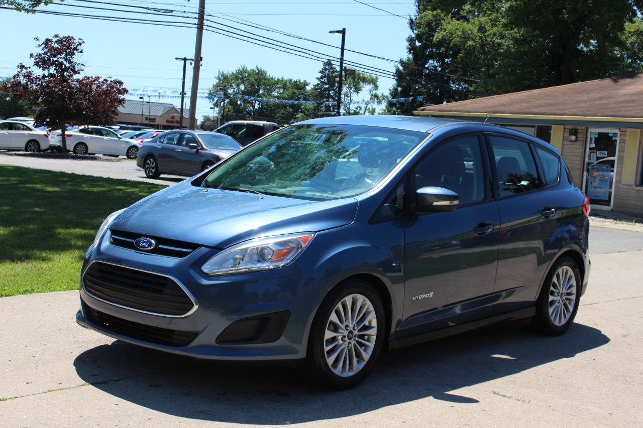 Used 2018 Ford C-MAX SE w/ Cold Weather Package FWD image 5
