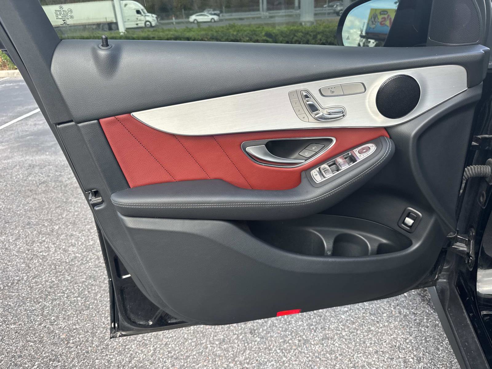 Certified 2022 Mercedes-Benz GLC 300 image 14