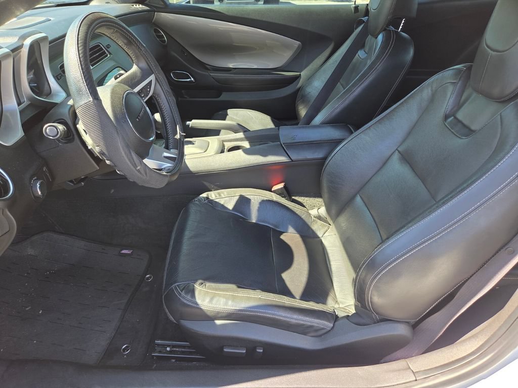 Used 2011 Chevrolet Camaro LT w/ RS Package RWD image 10