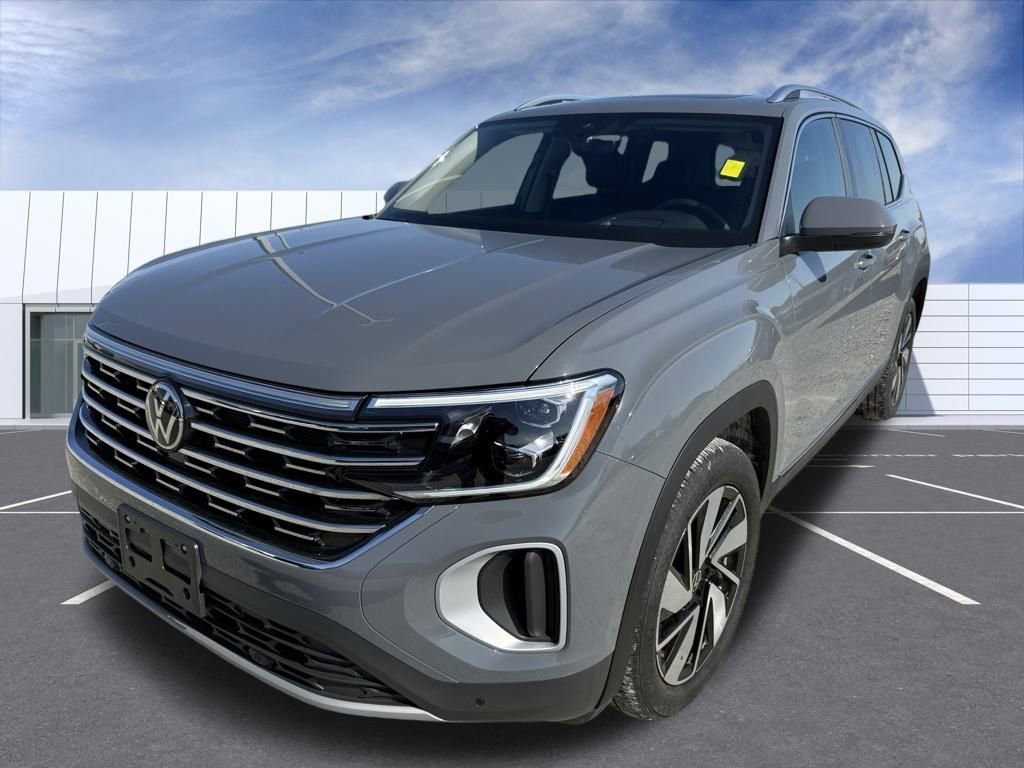 Used 2025 Volkswagen Atlas SEL image 6