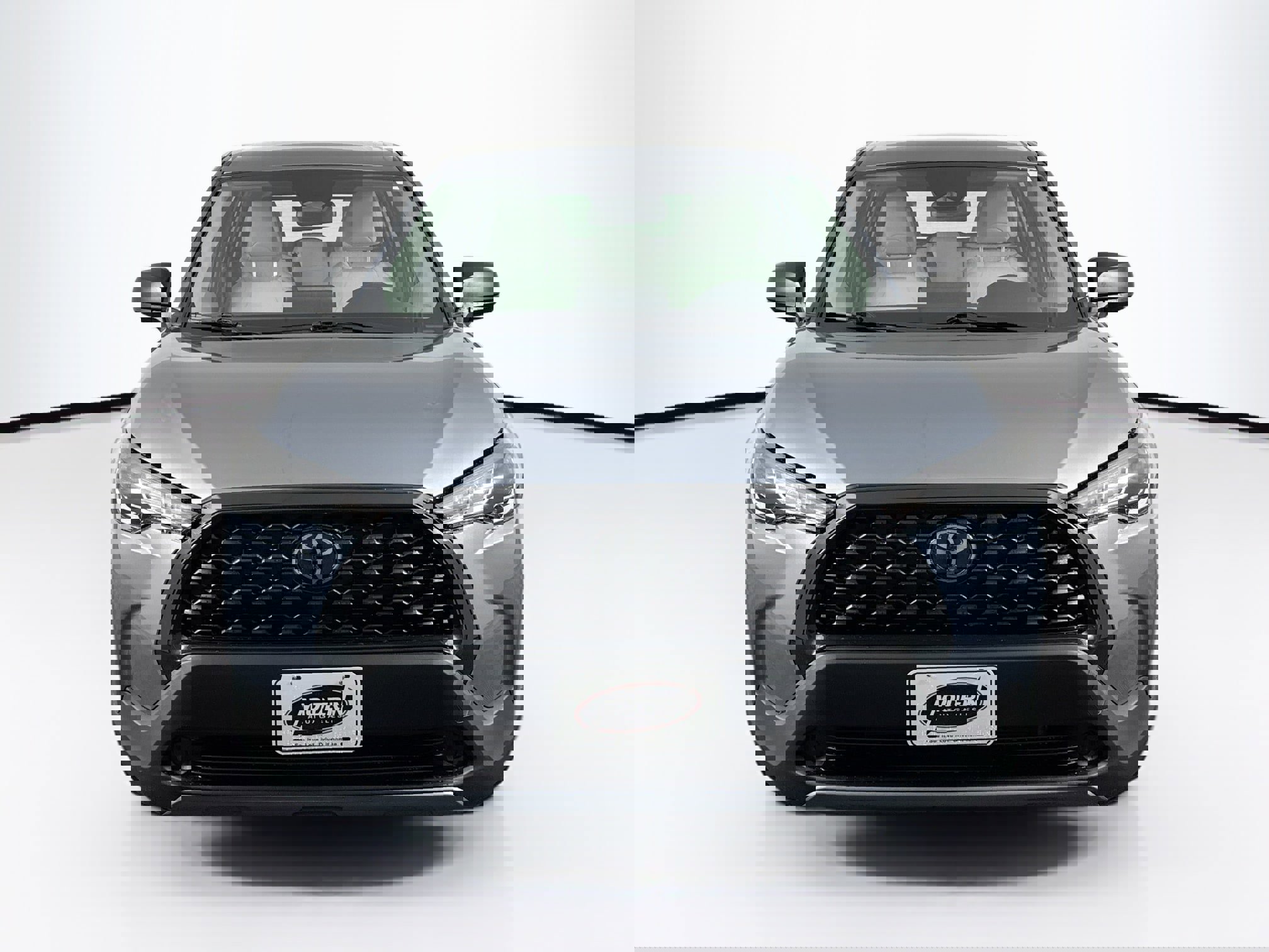 Used 2024 Toyota Corolla Cross L image 4