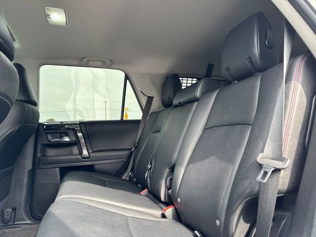 Used 2021 Toyota 4Runner TRD Off-Road Premium w/ Moonroof Package AWD/4WD image 28