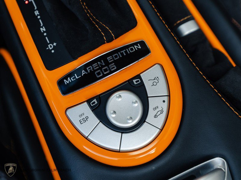 Used 2009 Mercedes-Benz SLR image 25