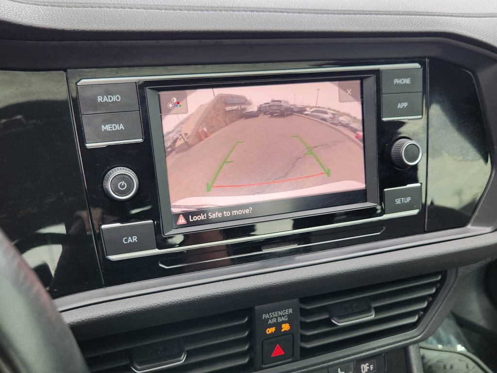 Used 2019 Volkswagen Jetta R-Line FWD image 8