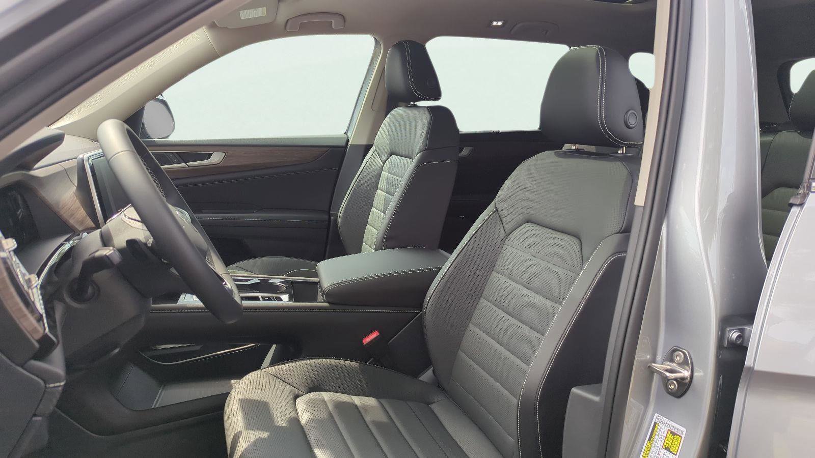 New 2026 Volkswagen Atlas SEL image 13