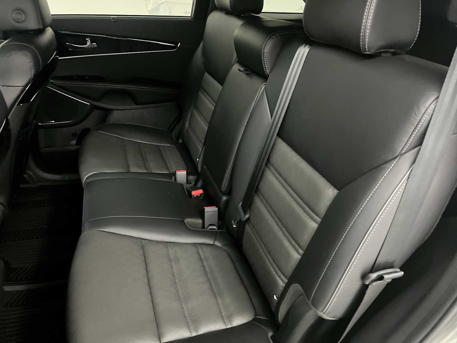 Used 2019 Kia Sorento SX AWD/4WD image 31