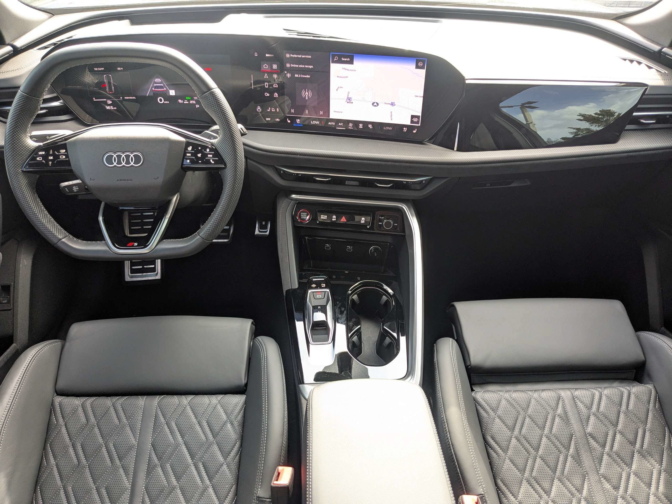 Certified 2025 Audi SQ5 Premium Plus w/ Premium Plus Package AWD/4WD image 18