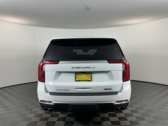 Used 2026 GMC Yukon Denali w/ Denali Reserve Package AWD/4WD image 5