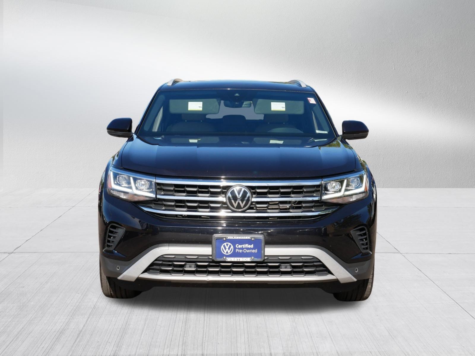 Used 2020 Volkswagen Atlas Cross Sport SEL AWD/4WD image 2