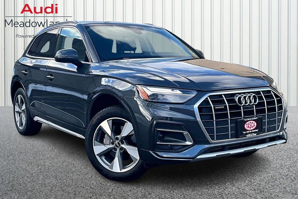 Used 2024 Audi Q5 2.0T Premium Plus w/ Premium Plus Package image 3