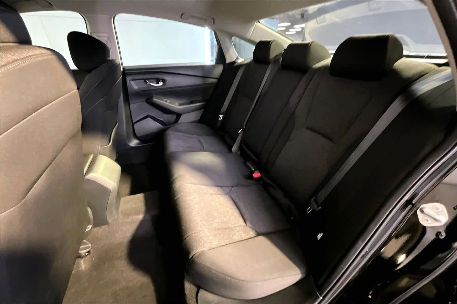 Used 2023 Honda Accord EX image 21
