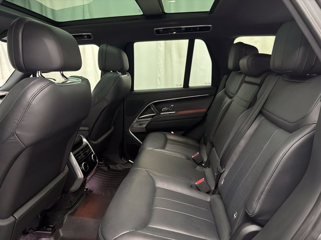 Used 2023 Land Rover Range Rover SE AWD/4WD image 20