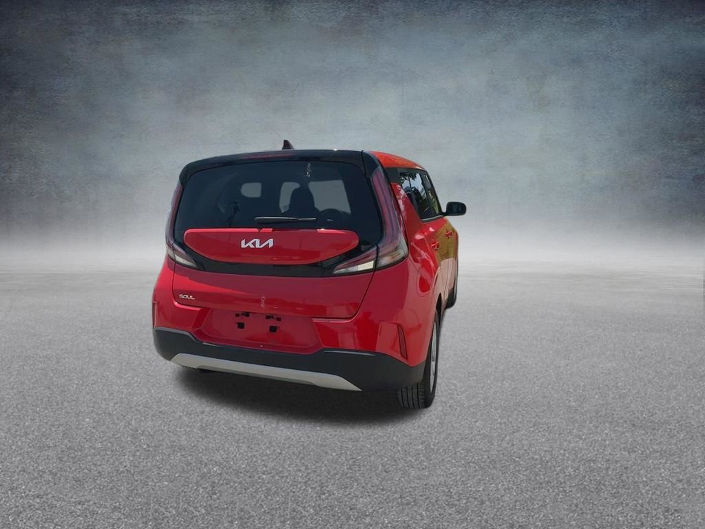 Used 2023 Kia Soul LX w/ LX Technology Package image 21