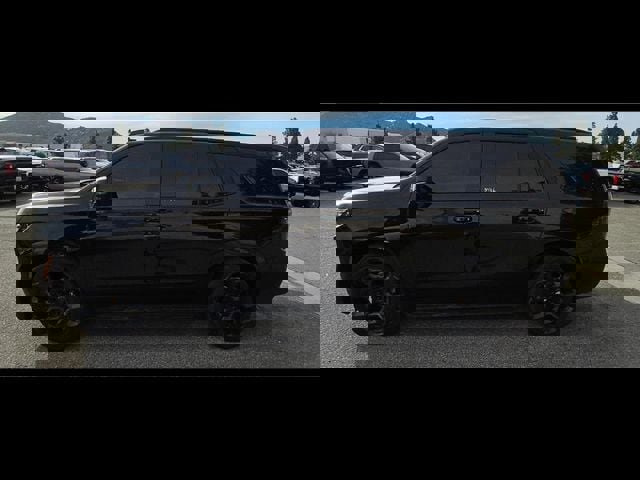 Used 2025 Chevrolet Tahoe RST image 7