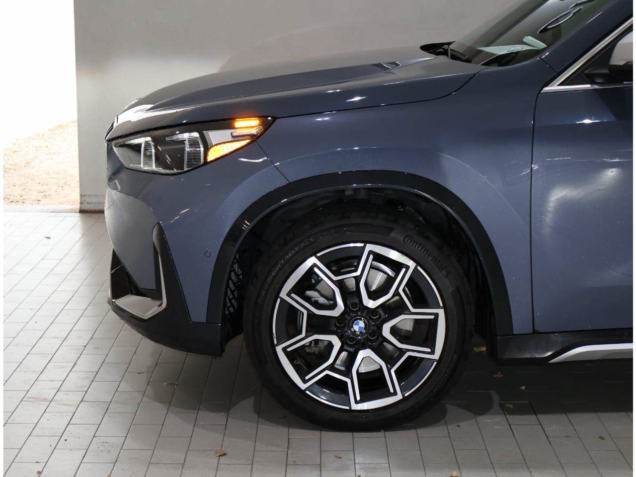 Certified 2023 BMW X1 xDrive28i w/ Premium Package AWD/4WD image 4
