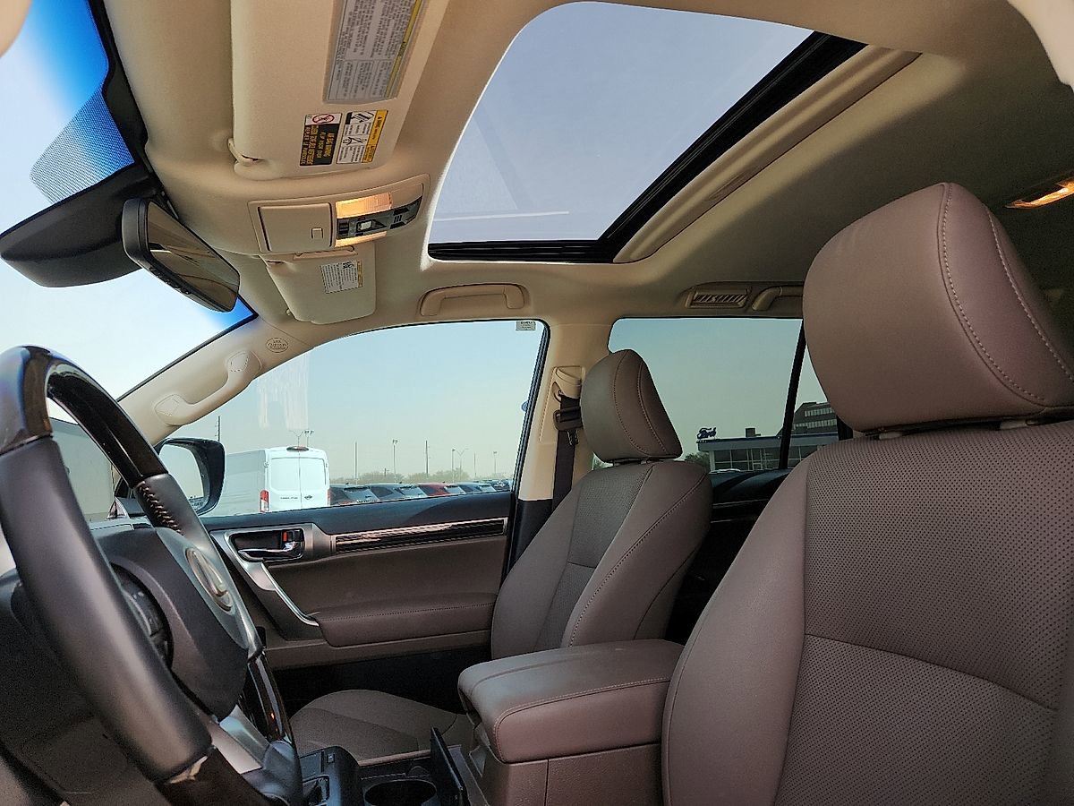 Used 2023 Lexus GX 460 Premium AWD/4WD image 7