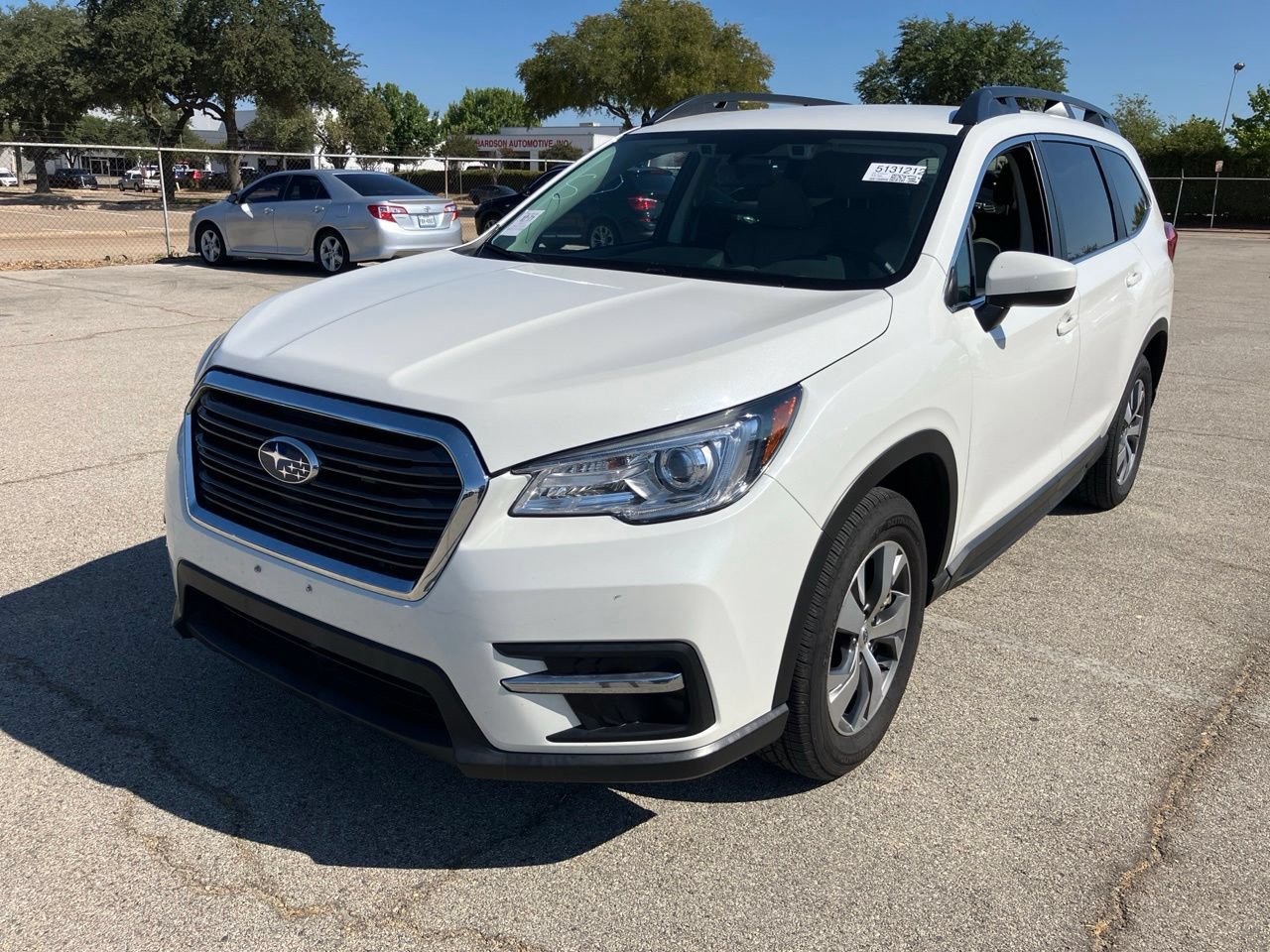 Used 2022 Subaru Ascent Premium w/ Convenience Package AWD/4WD image 1