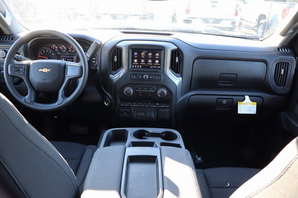 New 2026 Chevrolet Silverado 2500 Custom w/ Custom Value Package image 17