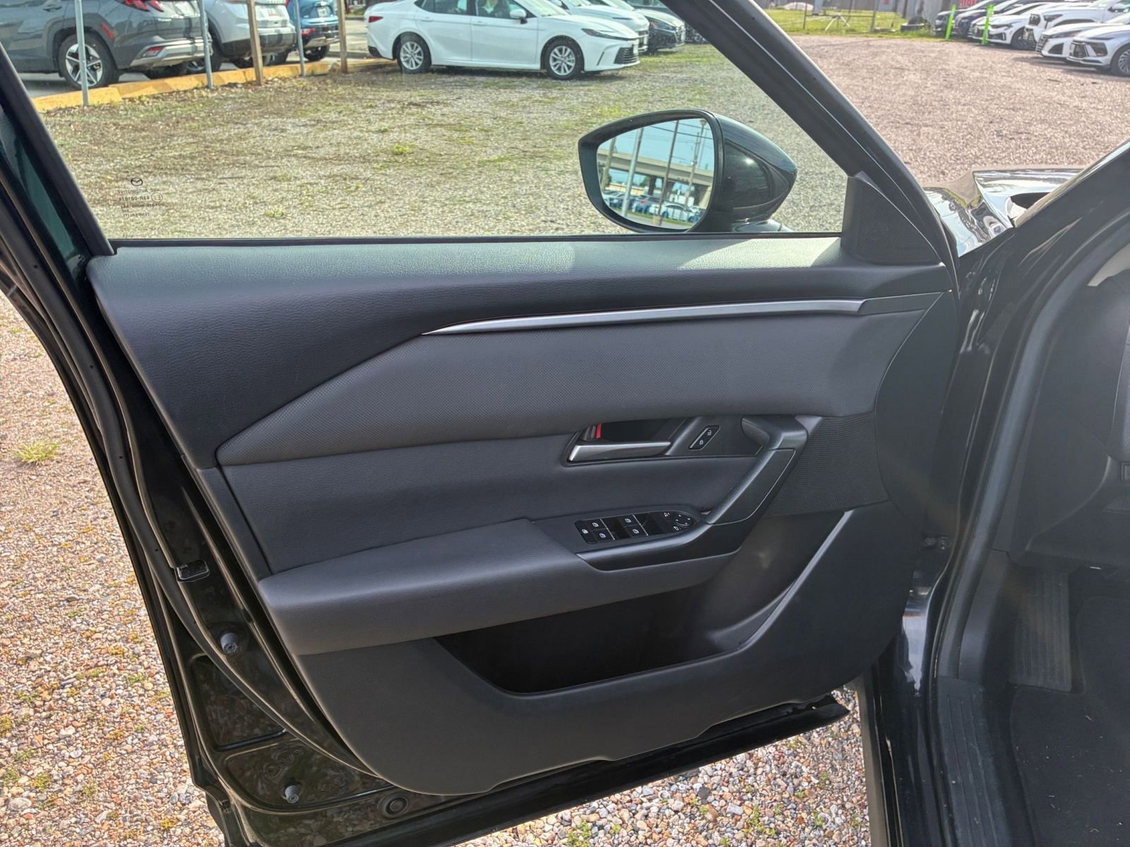 Used 2025 MAZDA CX-50 AWD 2.5 S w/ Select Package image 15