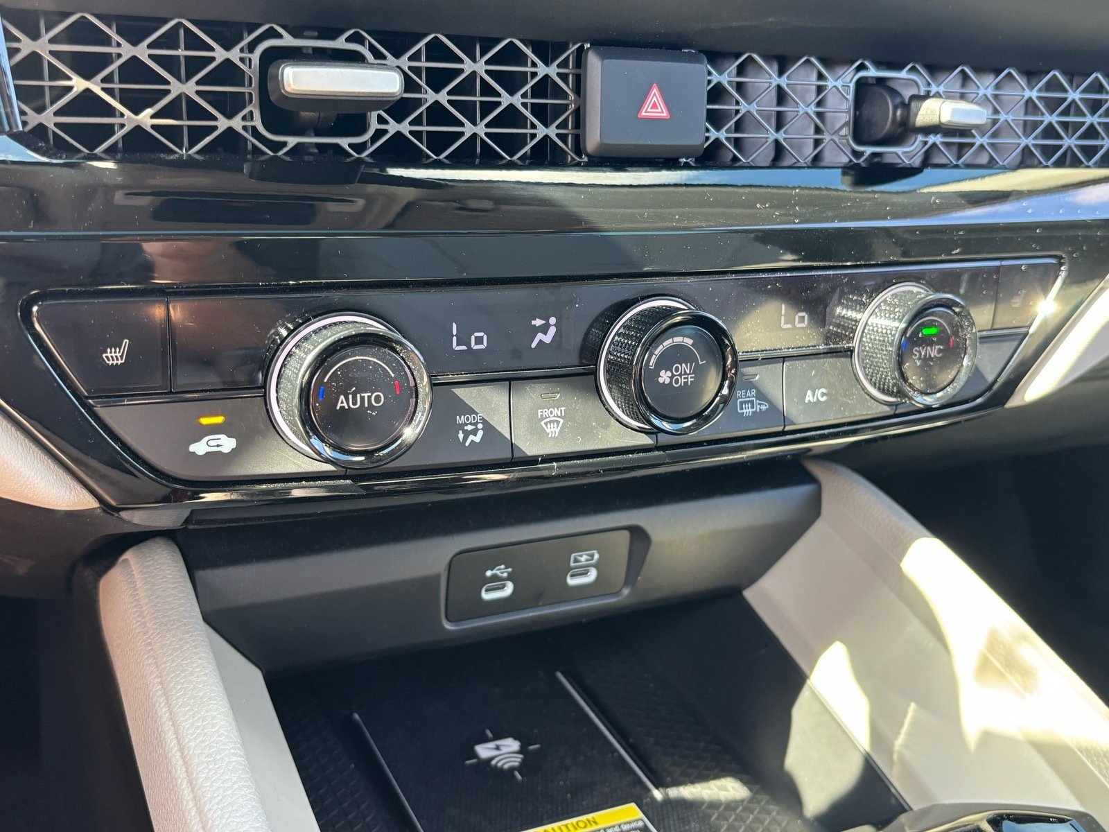 Certified 2025 Honda Accord EX-L image 28