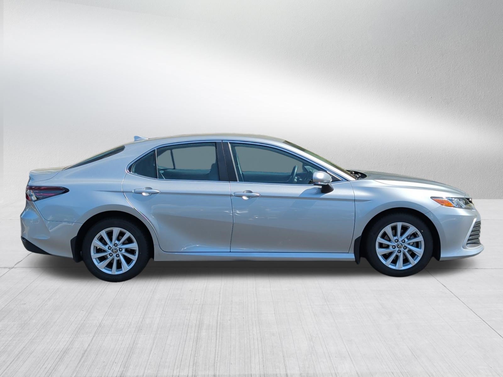 Used 2022 Toyota Camry LE w/ Cold Weather Package AWD/4WD image 8