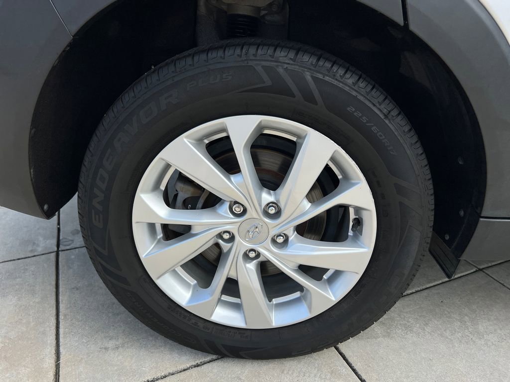 Used 2019 Hyundai Tucson Value FWD image 8