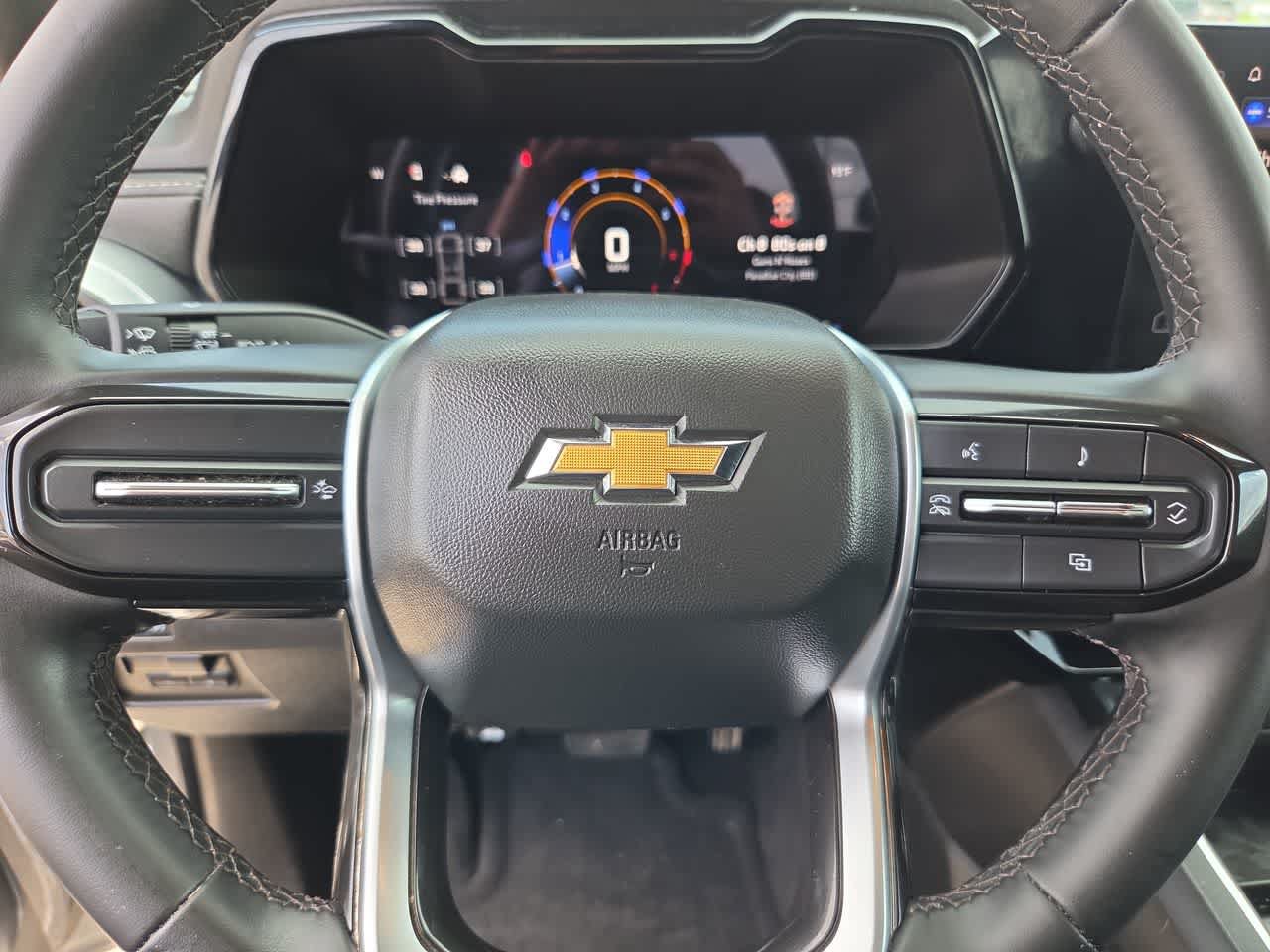 Used 2024 Chevrolet Colorado LT w/ Advanced Trailering Package AWD/4WD image 23