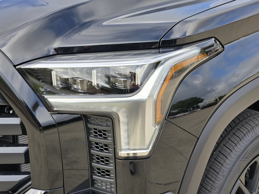 New 2026 Toyota Tundra Limited AWD/4WD image 5