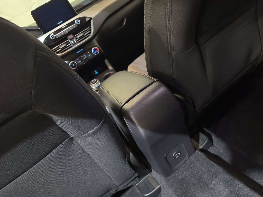 Used 2022 Ford Escape SE AWD/4WD image 21