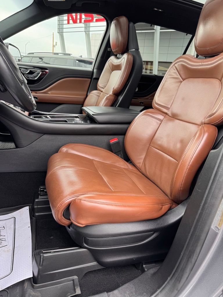 Used 2021 Lincoln Aviator Reserve w/ Equipment Group 202A AWD/4WD image 9
