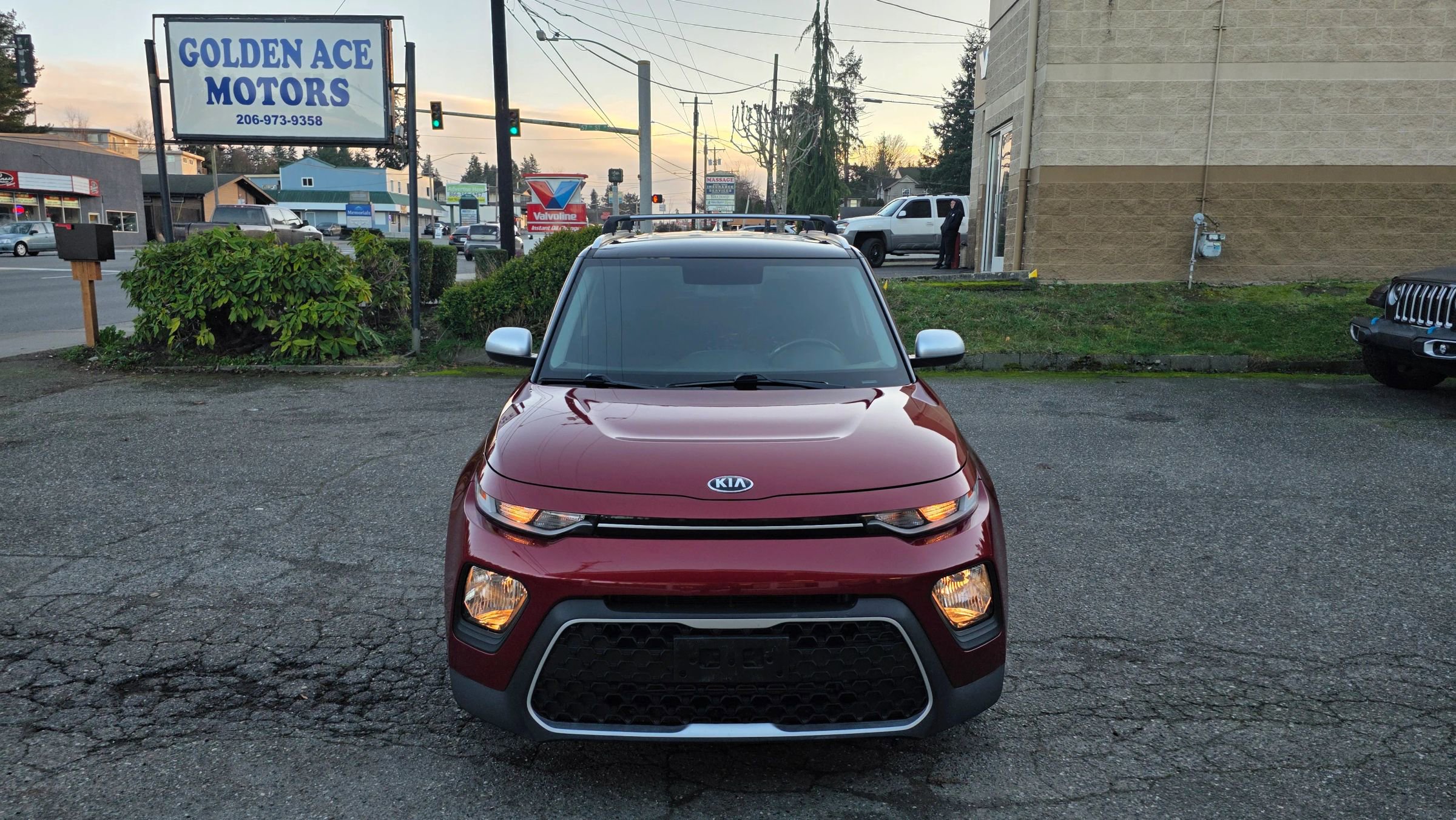 Used 2020 Kia Soul X-Line image 2
