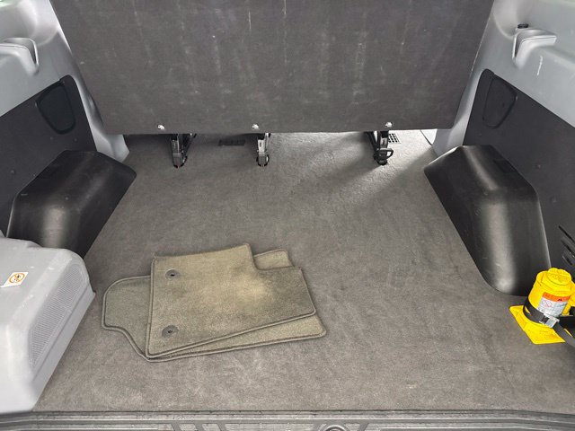 Used 2018 Ford Transit 150 XL RWD image 28