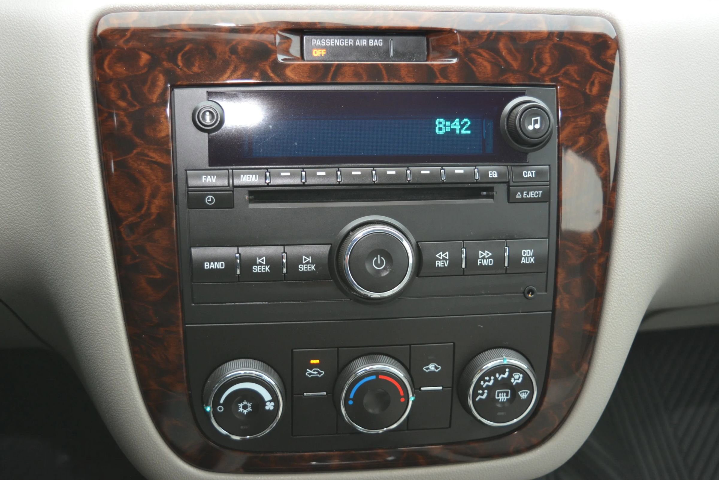 Used 2014 Chevrolet Impala Limited LS image 17