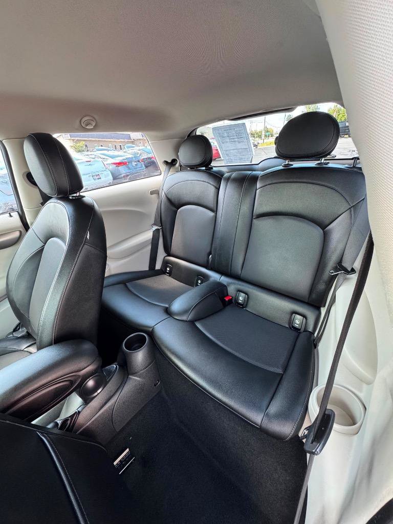 Used 2014 MINI Cooper 2-Door Hardtop FWD image 20