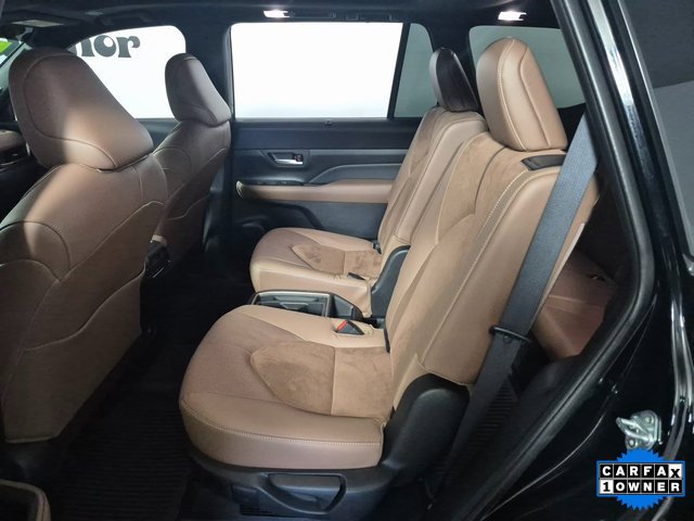 Used 2024 Toyota Grand Highlander MAX Limited image 24
