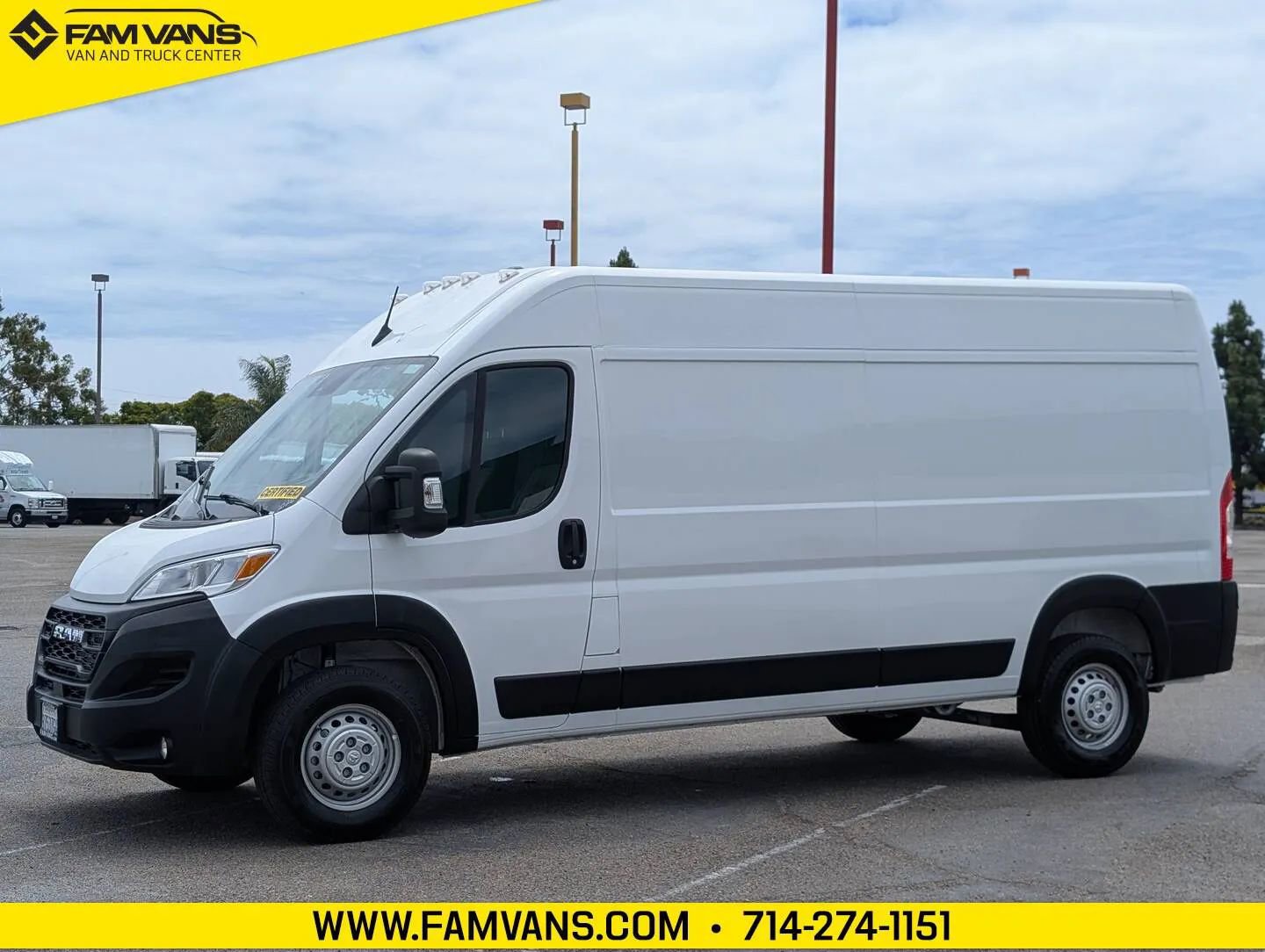 Used 2026 RAM ProMaster 2500 w/ Convenience Group FWD image 3