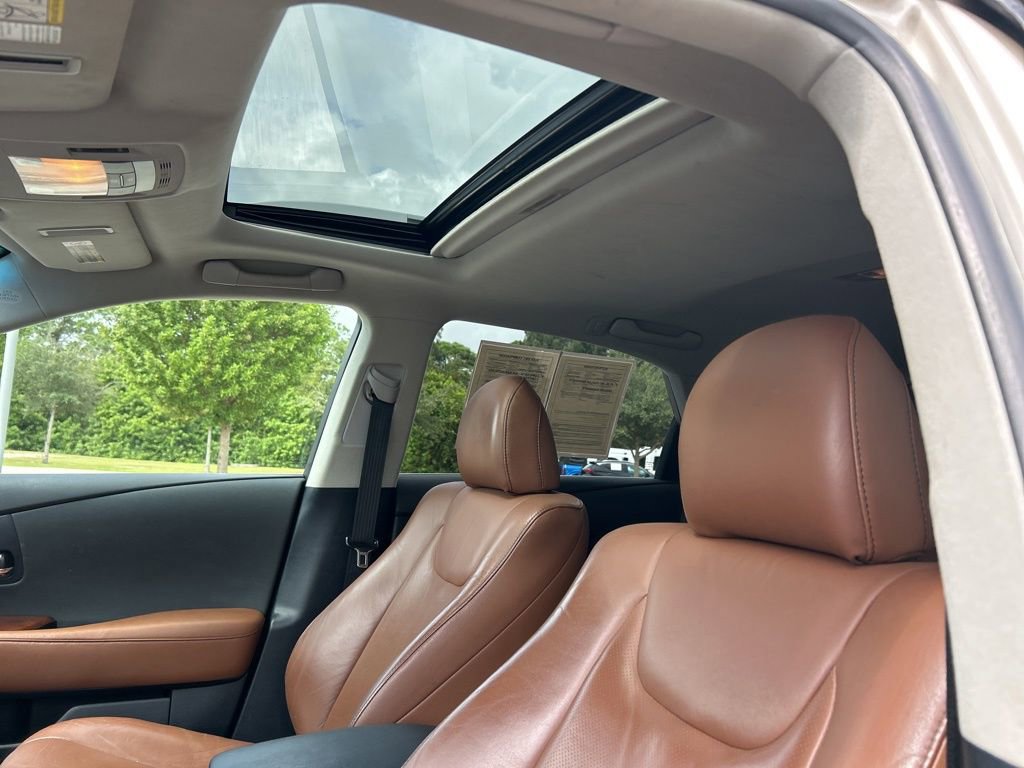 Used 2015 Lexus RX 450h AWD image 15